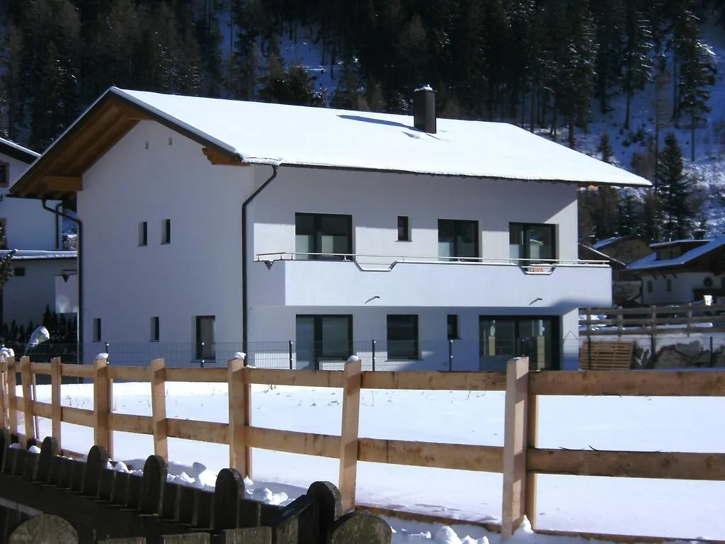 Giggi Apart Apartment Solden